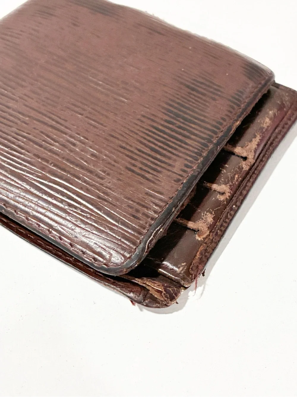 Louis Vuitton Marco Wallet Moka Epi Leather Brown Leather Multi Card
